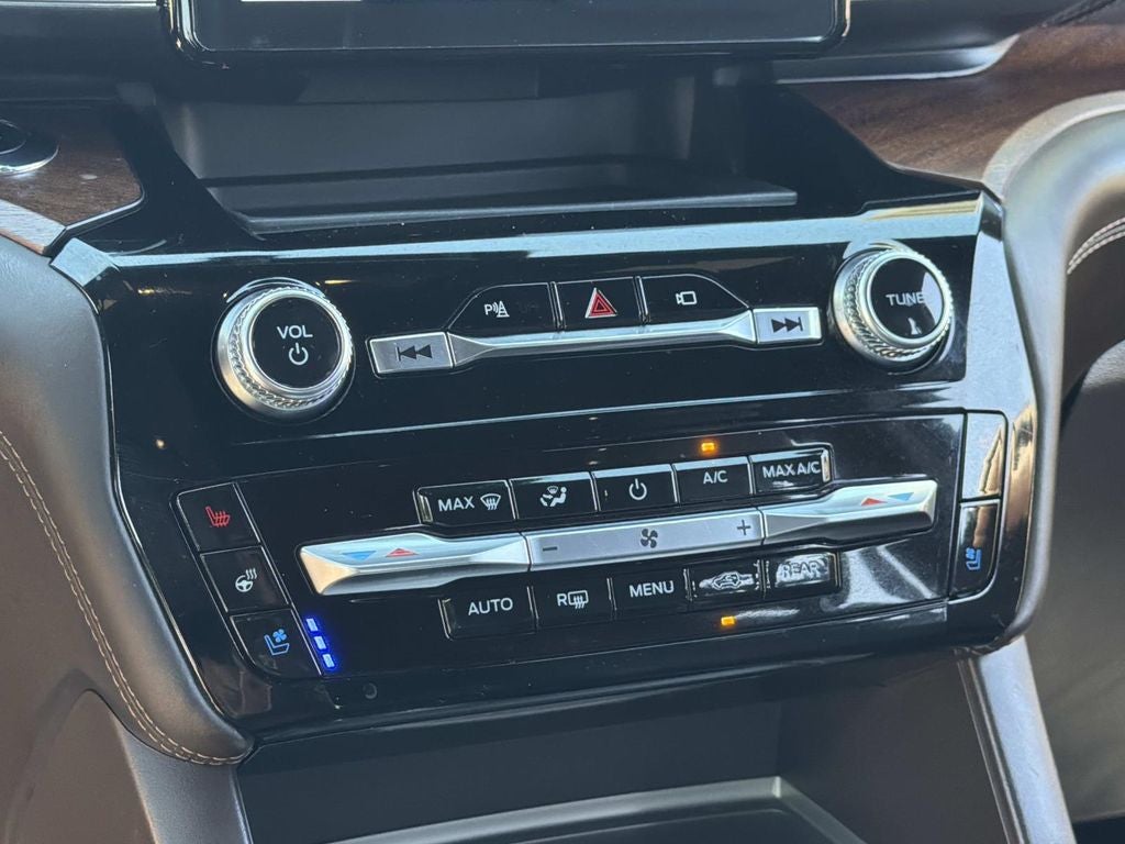 2023 Ford Explorer King Ranch