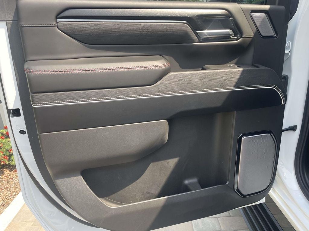 2025 GMC Sierra 2500HD AT4X