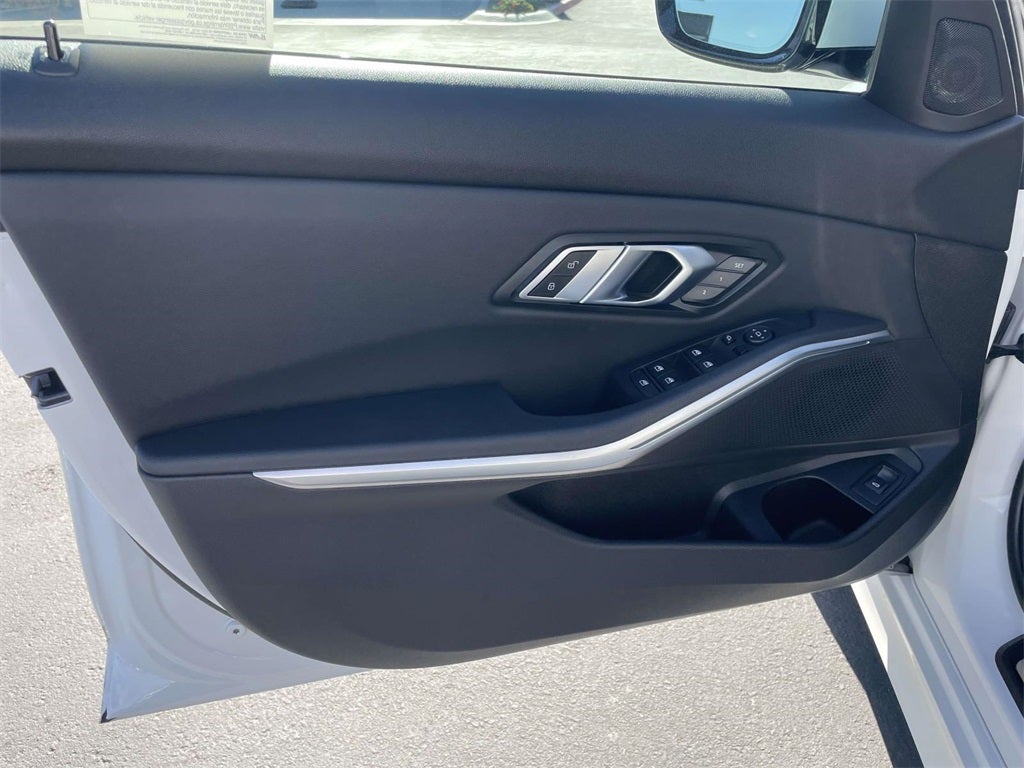 2022 BMW 3 Series 330i