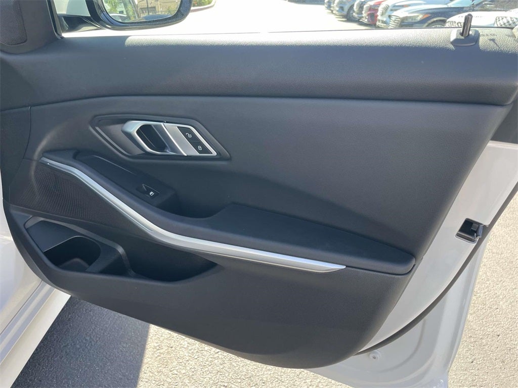 2022 BMW 3 Series 330i