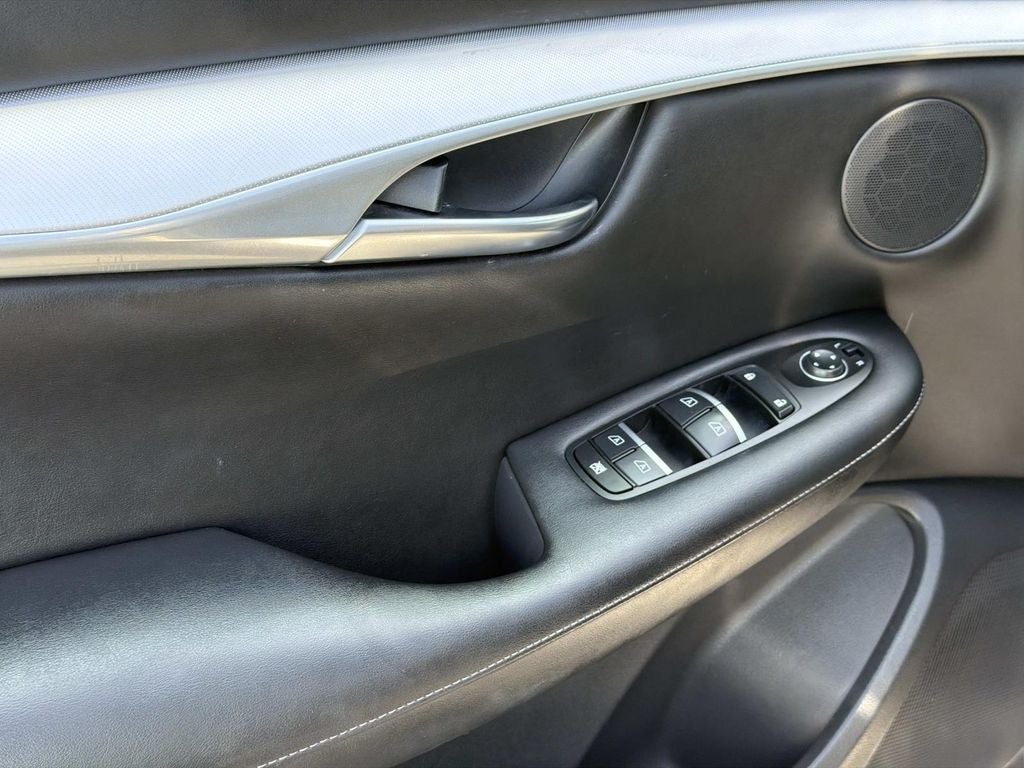 2021 INFINITI QX50 LUXE