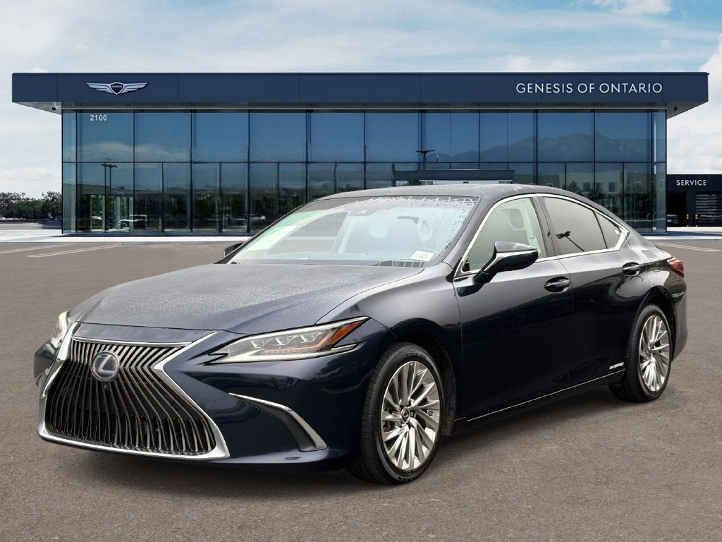 2021 Lexus ES 300h Luxury