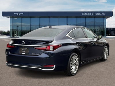 2021 Lexus ES 300h Luxury