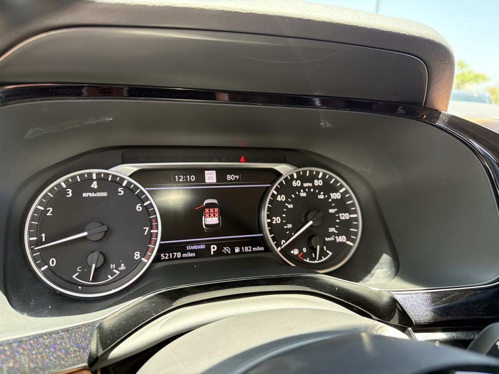 2022 Nissan Pathfinder Platinum