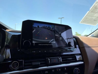2022 Nissan Pathfinder Platinum