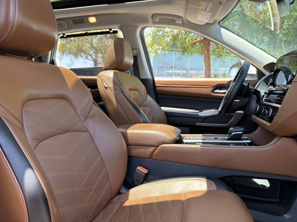 2022 Nissan Pathfinder Platinum