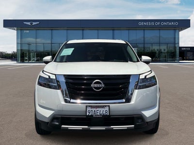 2022 Nissan Pathfinder Platinum