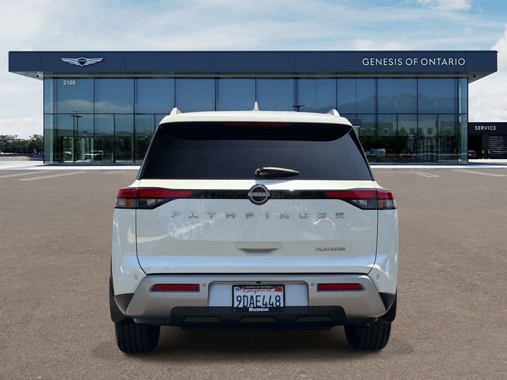 2022 Nissan Pathfinder Platinum