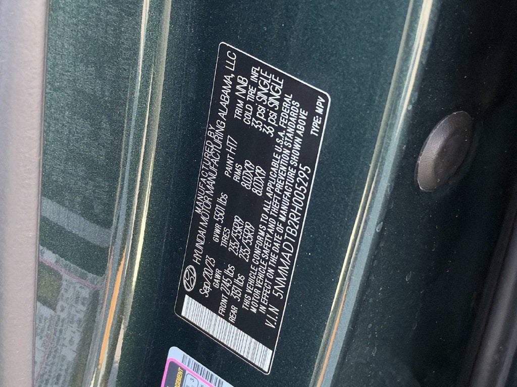 2024 Genesis GV70 2.5T Select