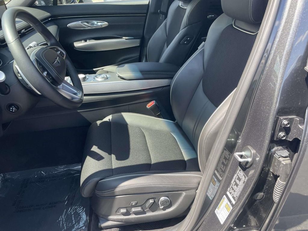2024 Genesis GV70 2.5T Advanced