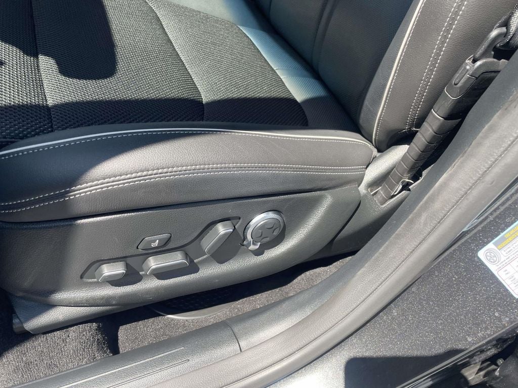 2024 Genesis GV70 2.5T Advanced