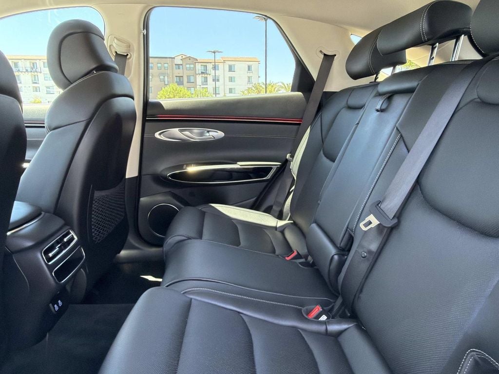 2026 Genesis GV70 2.5T