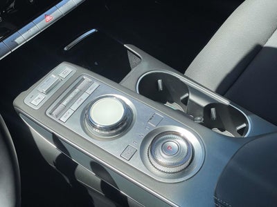 2024 Genesis GV70 2.5T Select