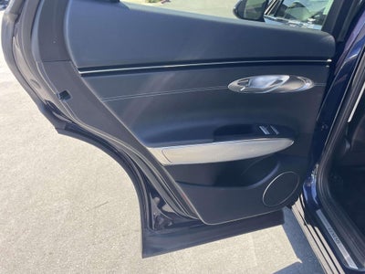 2024 Genesis GV70 2.5T Select