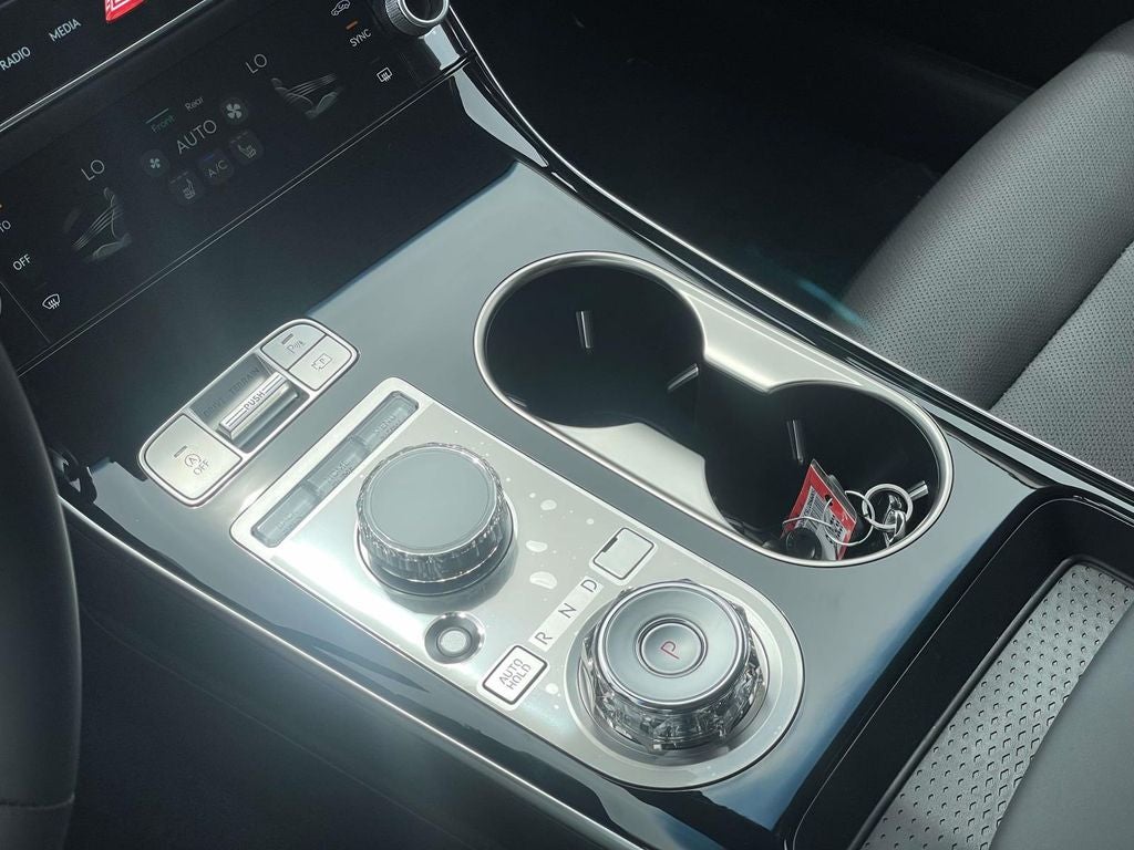 2026 Genesis GV70 2.5T