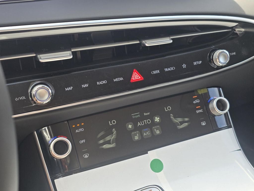 2026 Genesis GV70 2.5T