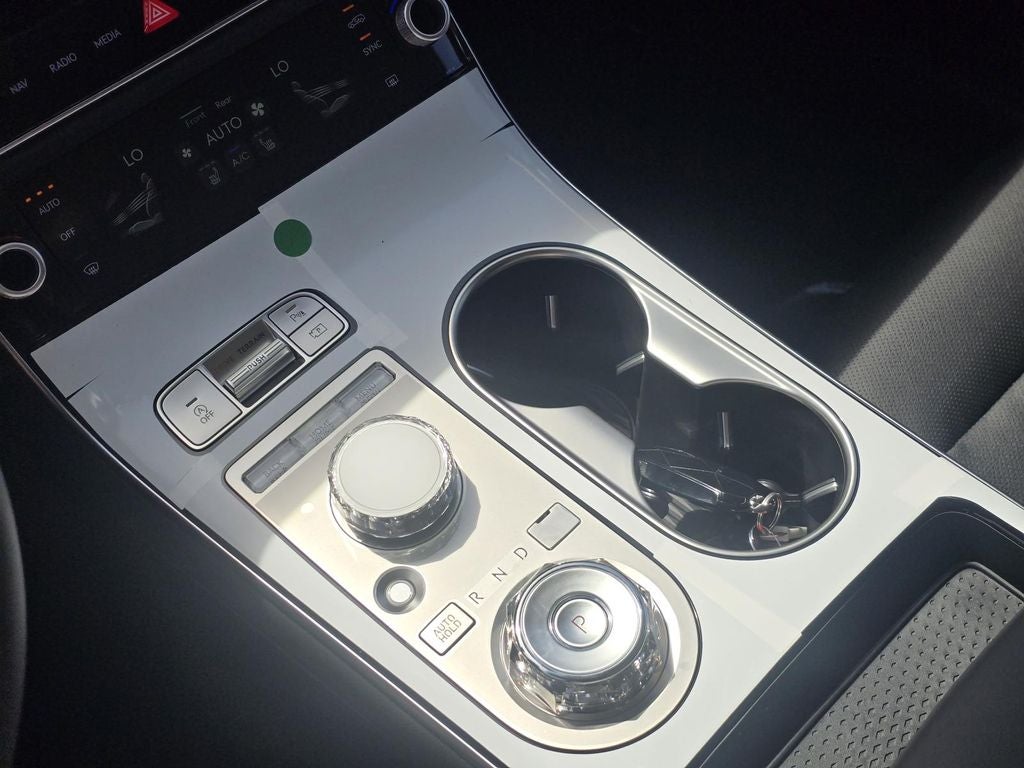 2026 Genesis GV70 2.5T