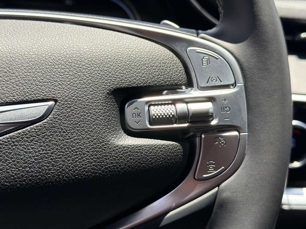 2024 Genesis GV70 2.5T Advanced