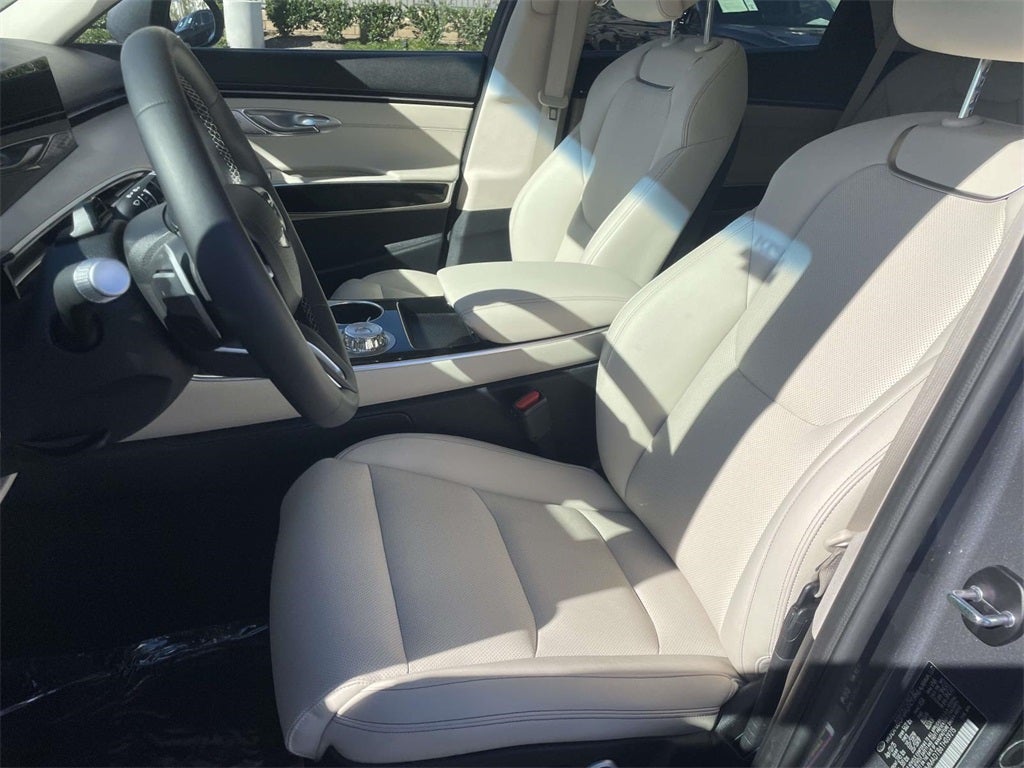 2026 Genesis GV70 2.5T