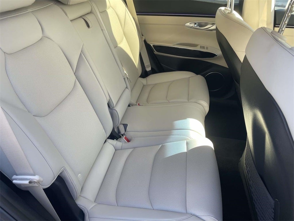 2026 Genesis GV70 2.5T