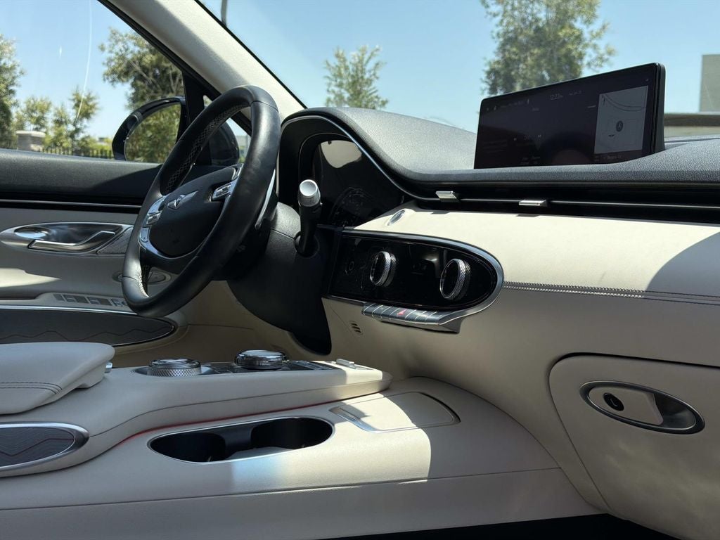 2024 Genesis GV70 2.5T Advanced