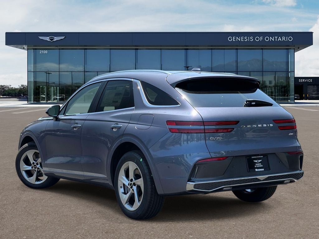 2026 Genesis GV70 2.5T ADVANCED
