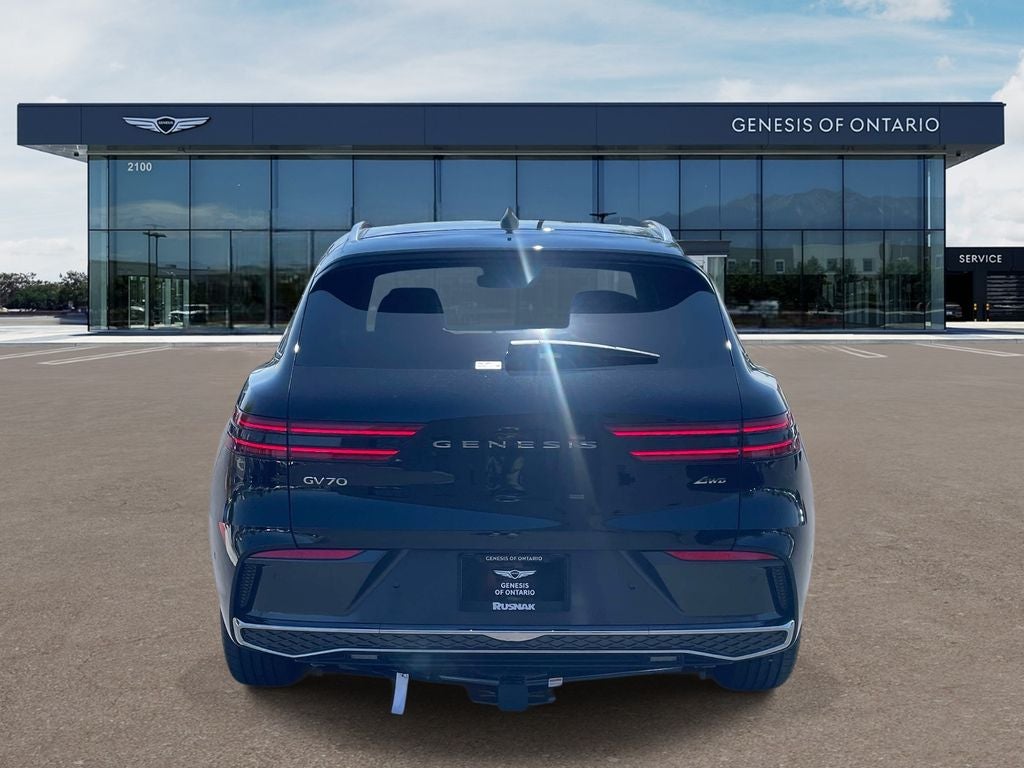 2026 Genesis GV70 2.5T Advanced