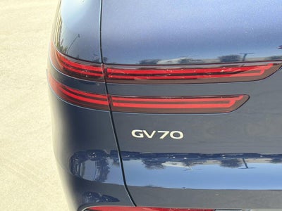 2026 Genesis GV70 2.5T ADVANCED