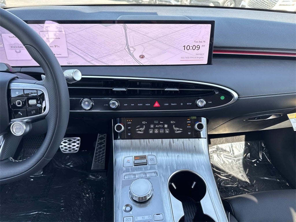 2026 Genesis Electrified GV70 STANDARD