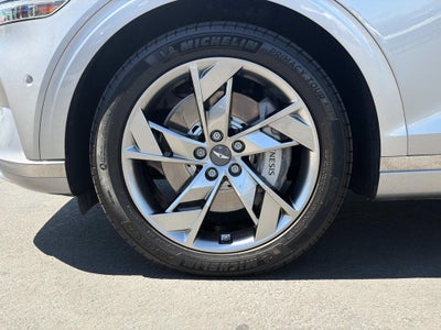 2023 Genesis Electrified GV70 Advanced