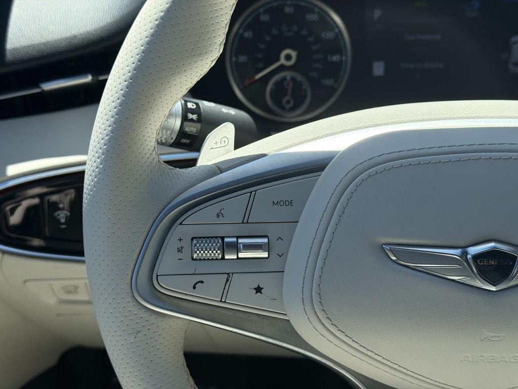 2023 Genesis Electrified GV70 Advanced