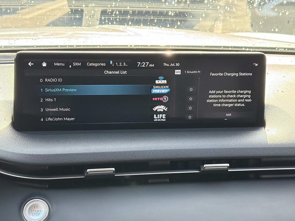 2023 Genesis Electrified GV70 Advanced