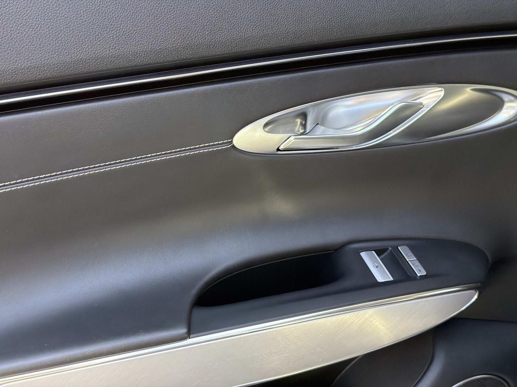 2023 Genesis Electrified GV70 Advanced