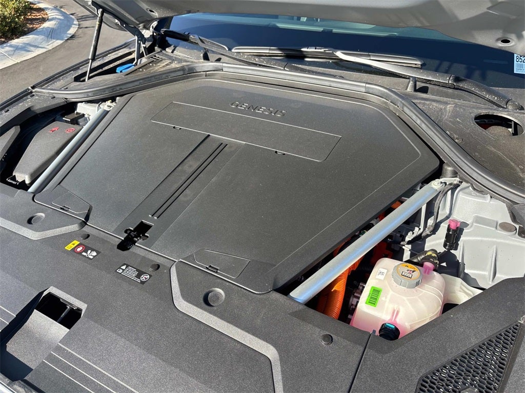 2026 Genesis Electrified GV70 STANDARD