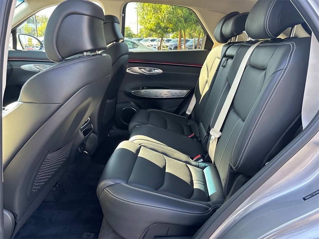 2026 Genesis Electrified GV70 STANDARD