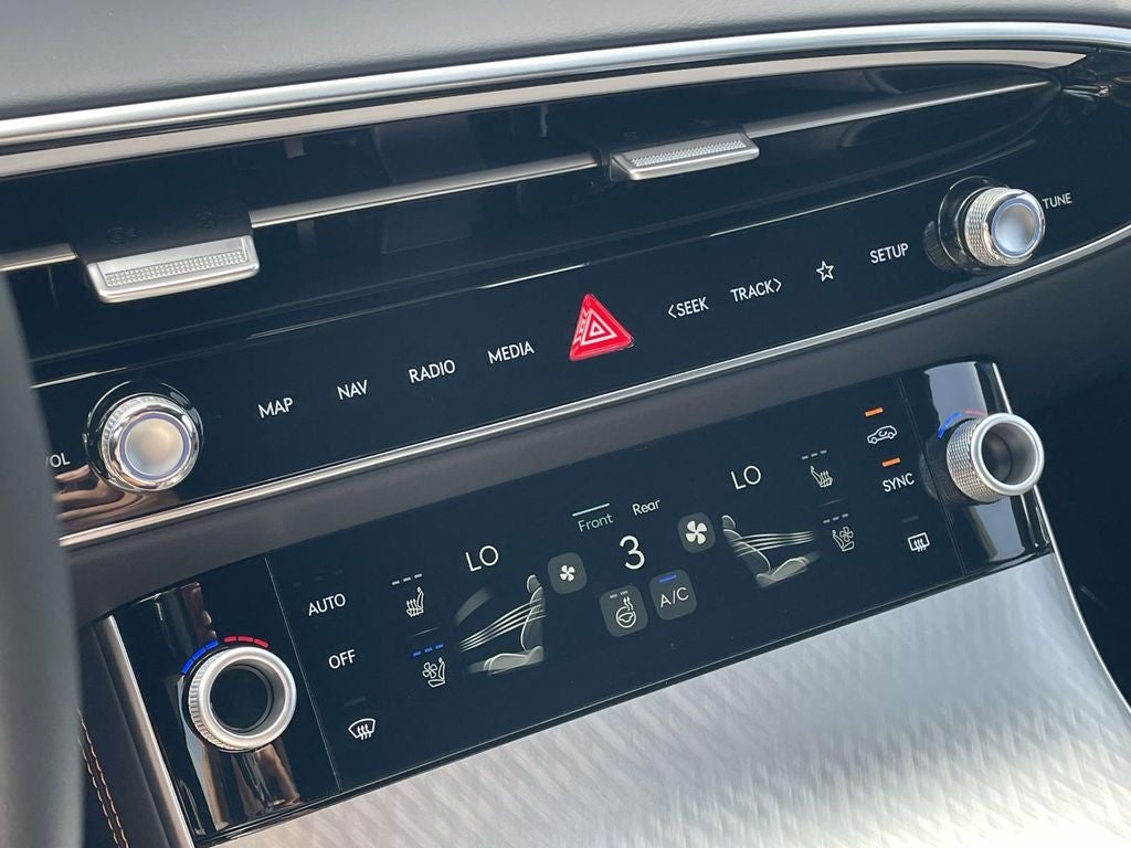 2026 Genesis GV70 2.5T Sport Prestige