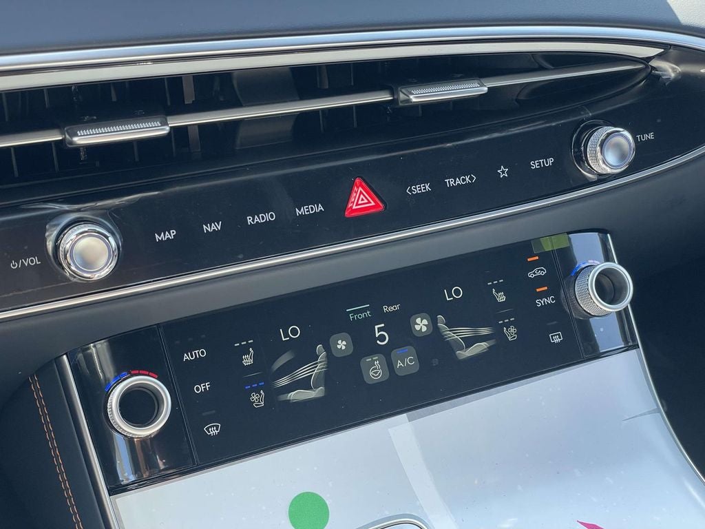 2026 Genesis GV70 2.5T SPORT PRESTIGE