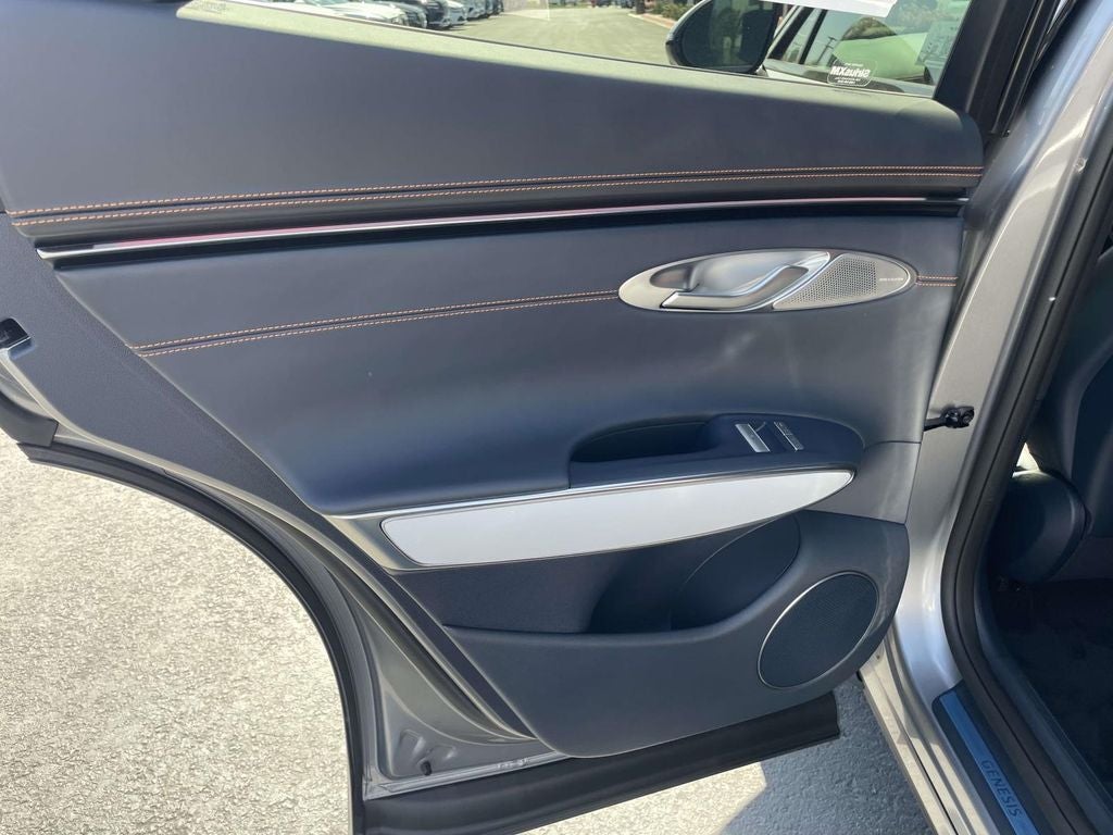 2026 Genesis GV70 2.5T SPORT PRESTIGE