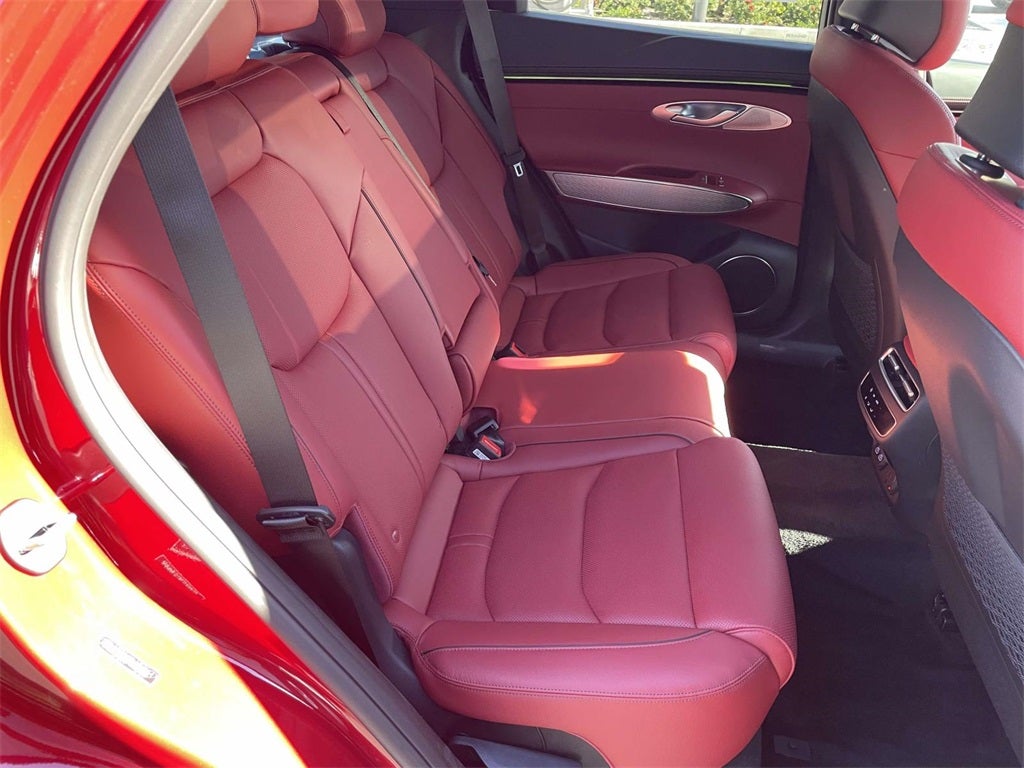 2026 Genesis GV70 2.5T SPORT PRESTIGE