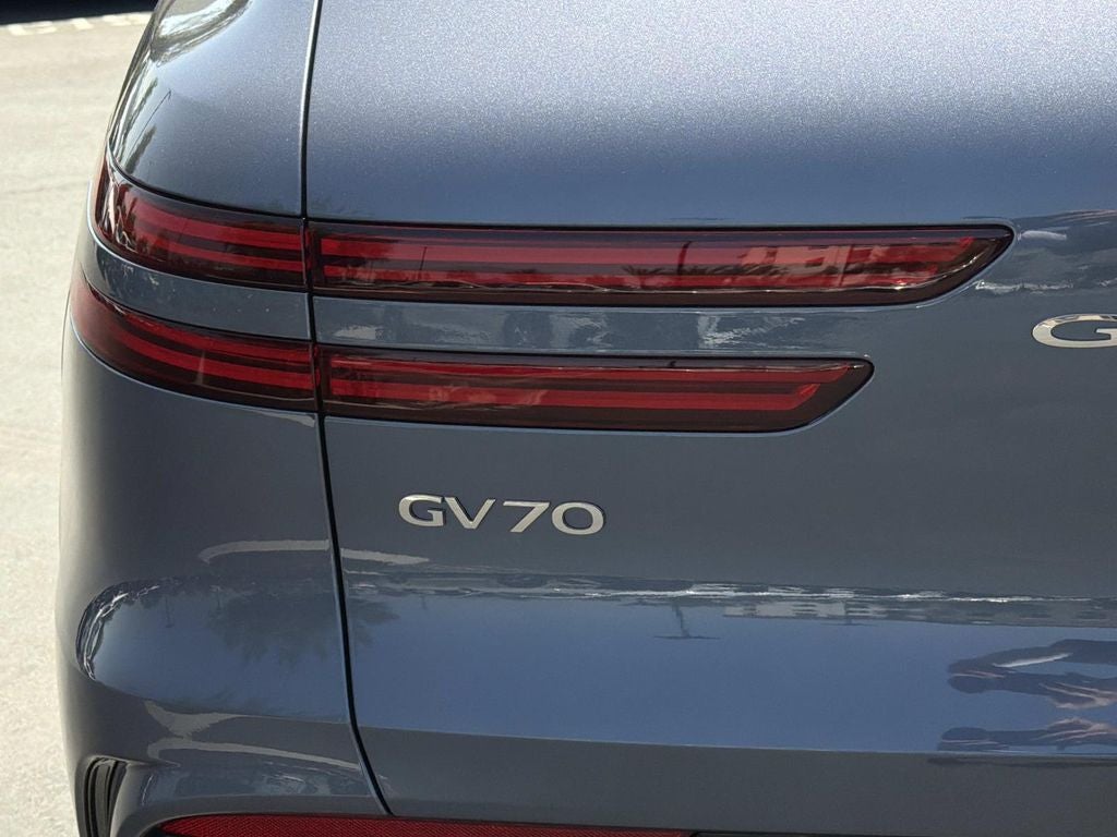 2026 Genesis GV70 2.5T SPORT PRESTIGE