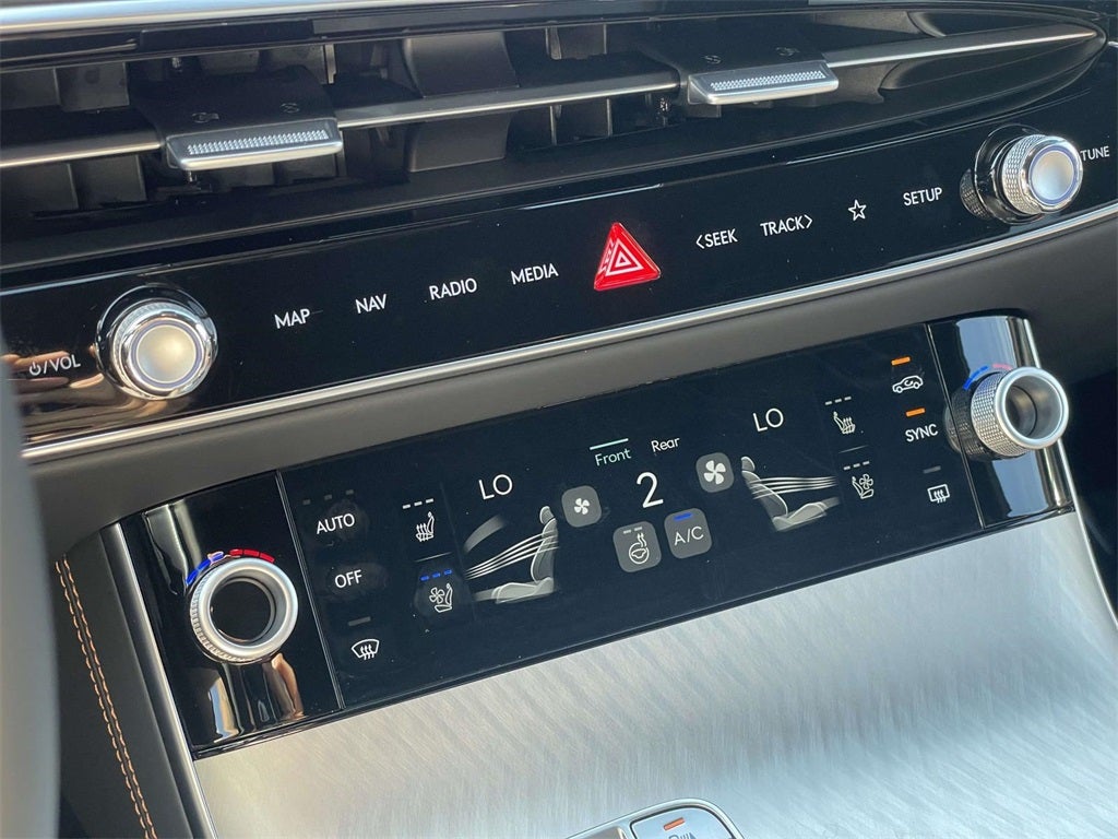 2026 Genesis GV70 2.5T SPORT PRESTIGE