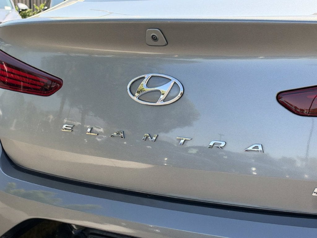 2020 Hyundai Elantra Limited