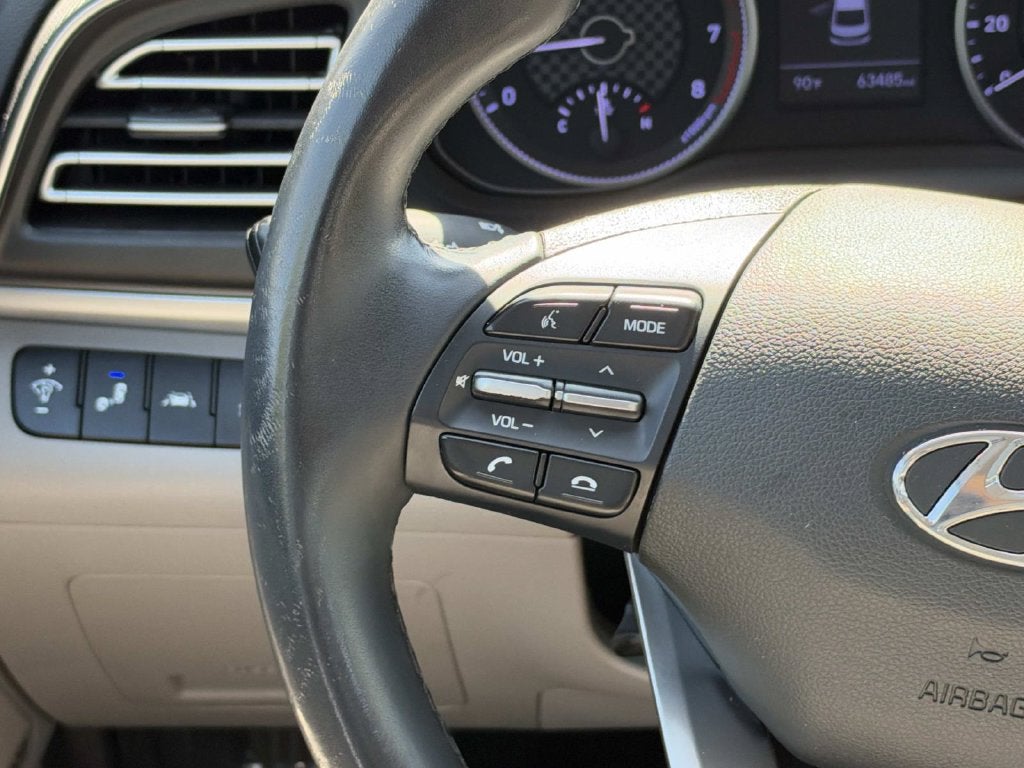 2020 Hyundai Elantra Limited