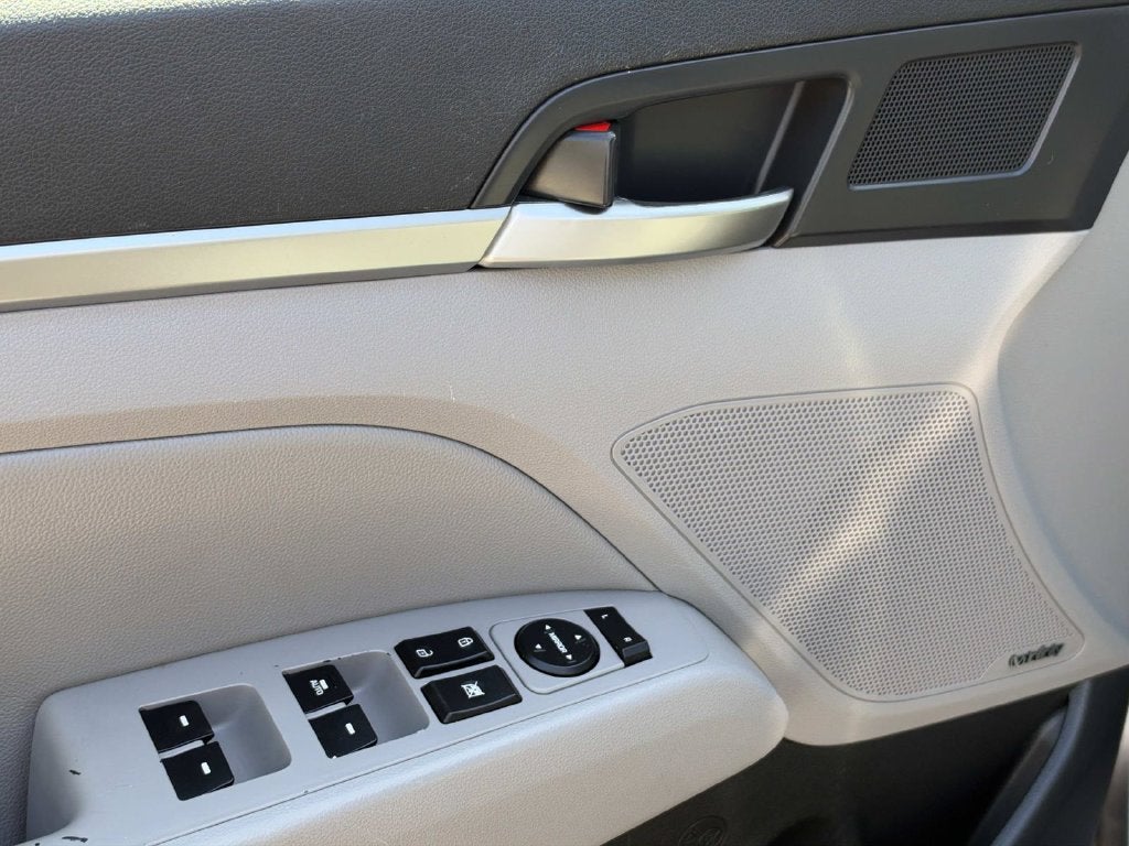 2020 Hyundai Elantra Limited