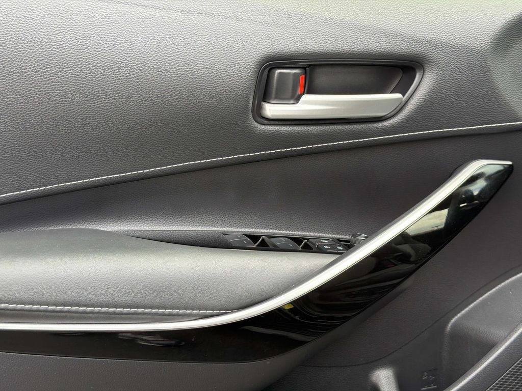 2022 Toyota Corolla Hatchback XSE