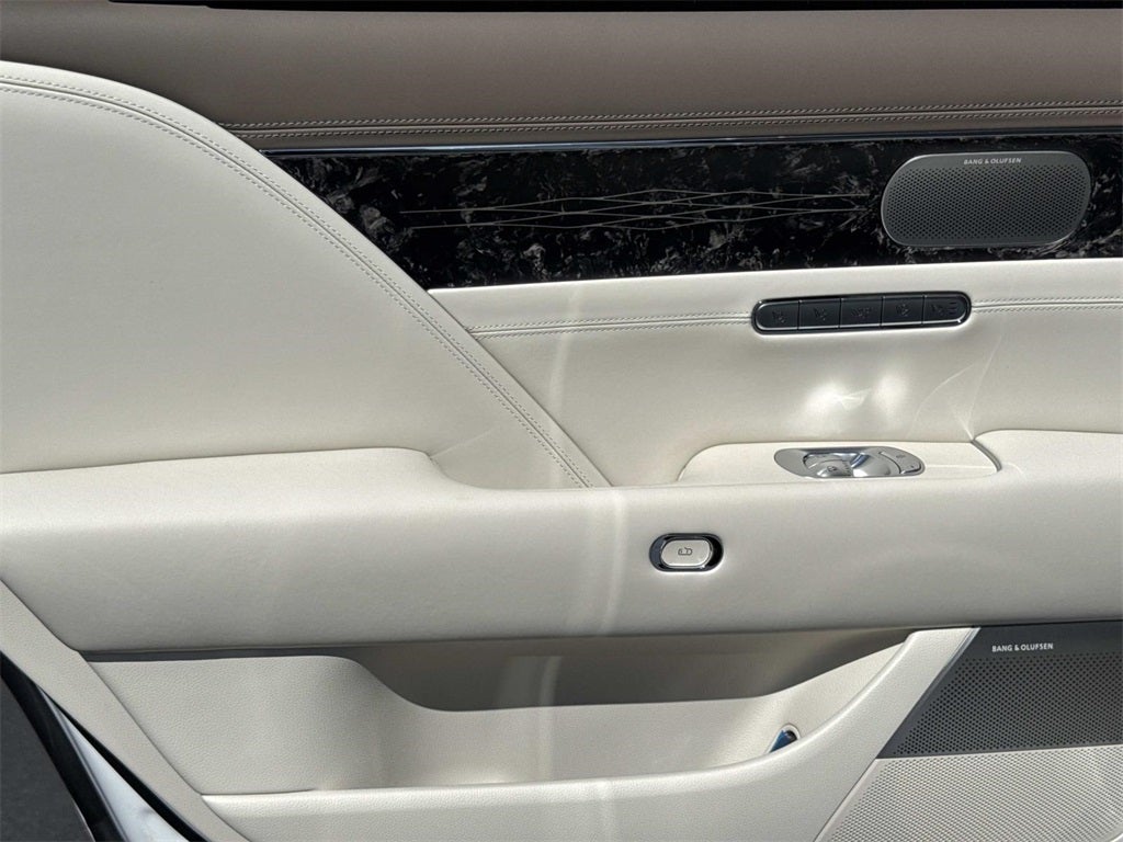 2026 Genesis G90 3.5T E-SC MHEV