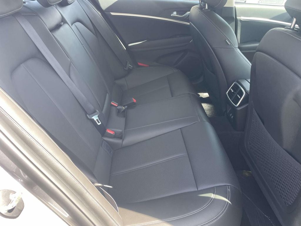 2026 Genesis G70 2.5T