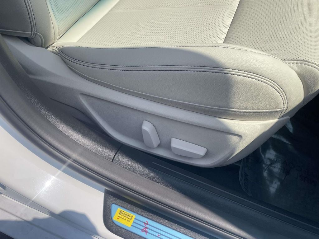 2026 Genesis G70 2.5T