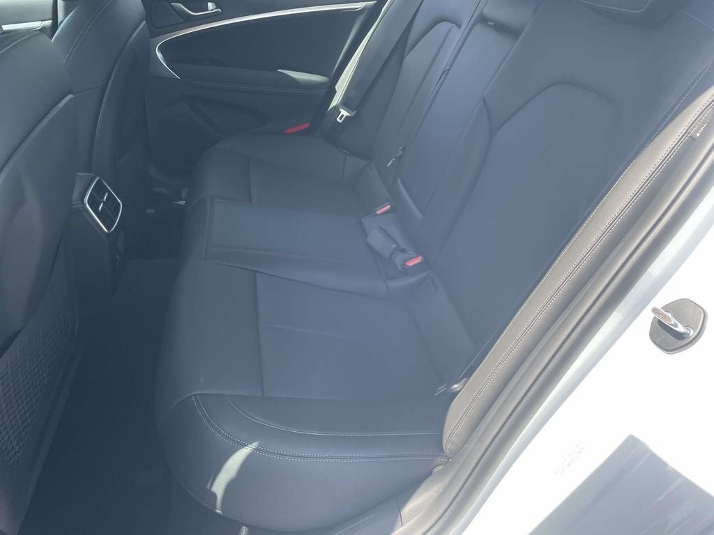 2026 Genesis G70 2.5T