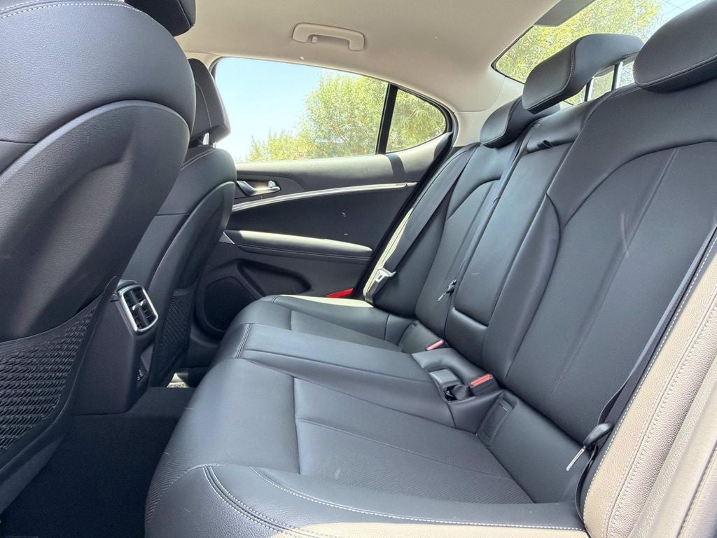 2026 Genesis G70 2.5T